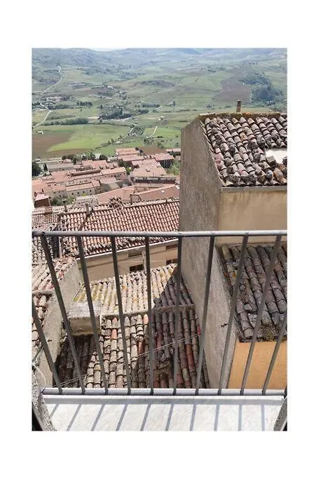 Bilocale Cicerone Nel Cuore Di Gangi Holiday home